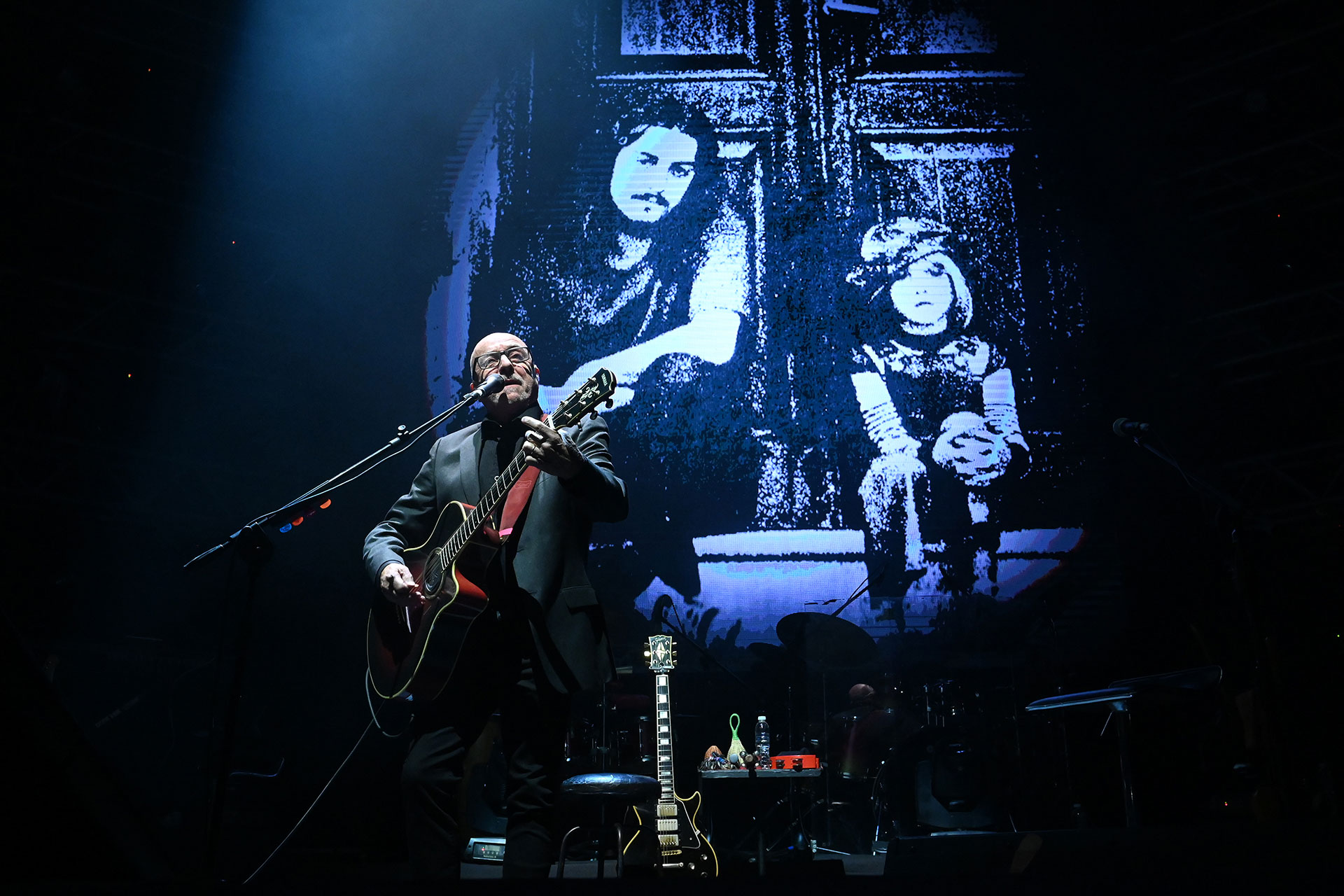 Juan Carlos Baglietto revisitando el emblemático "Tiempos difíciles"