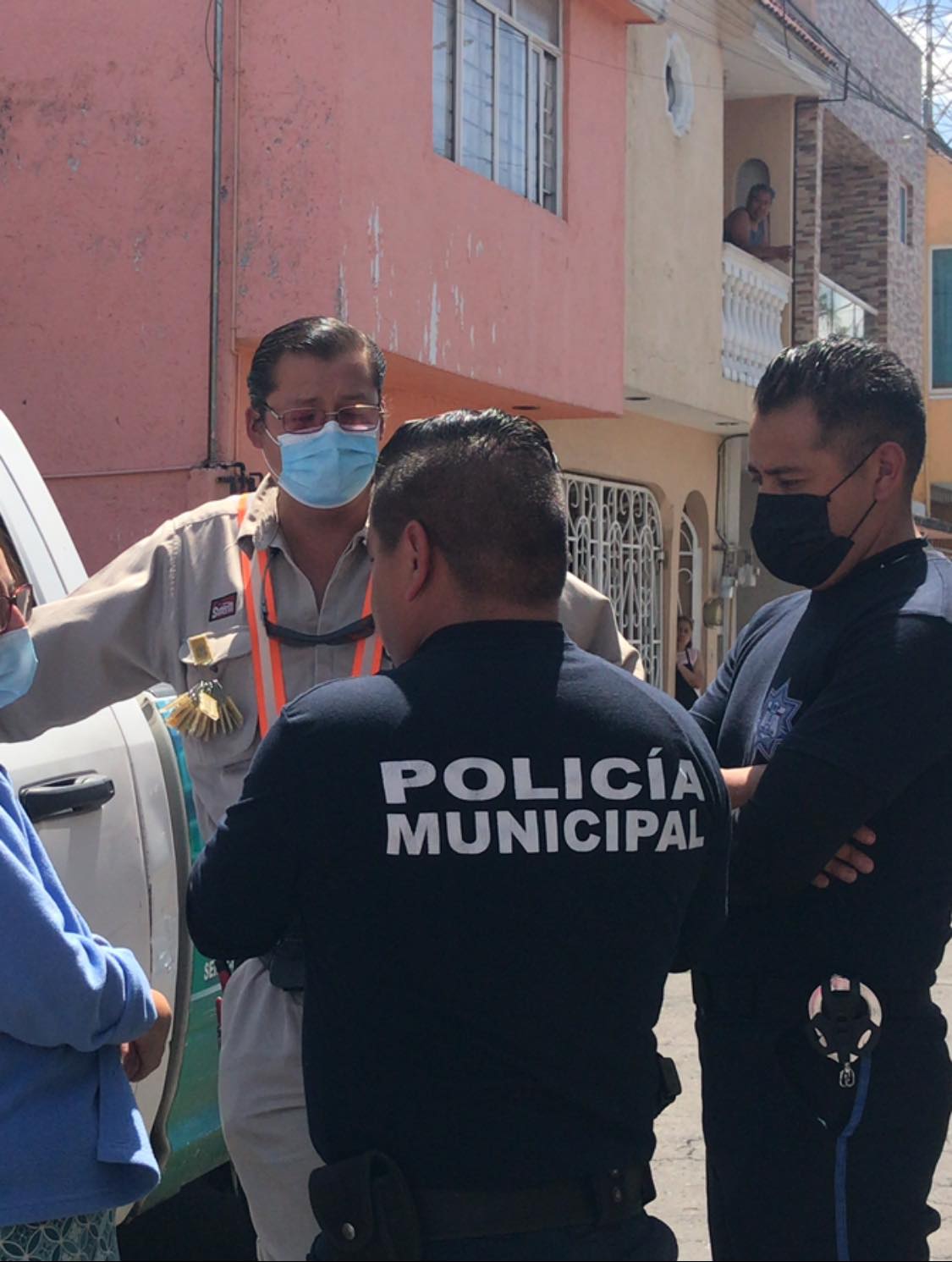 El empleado apuñaló a la perrita en el cuello (Foto: Facebook Valeria Peralta)