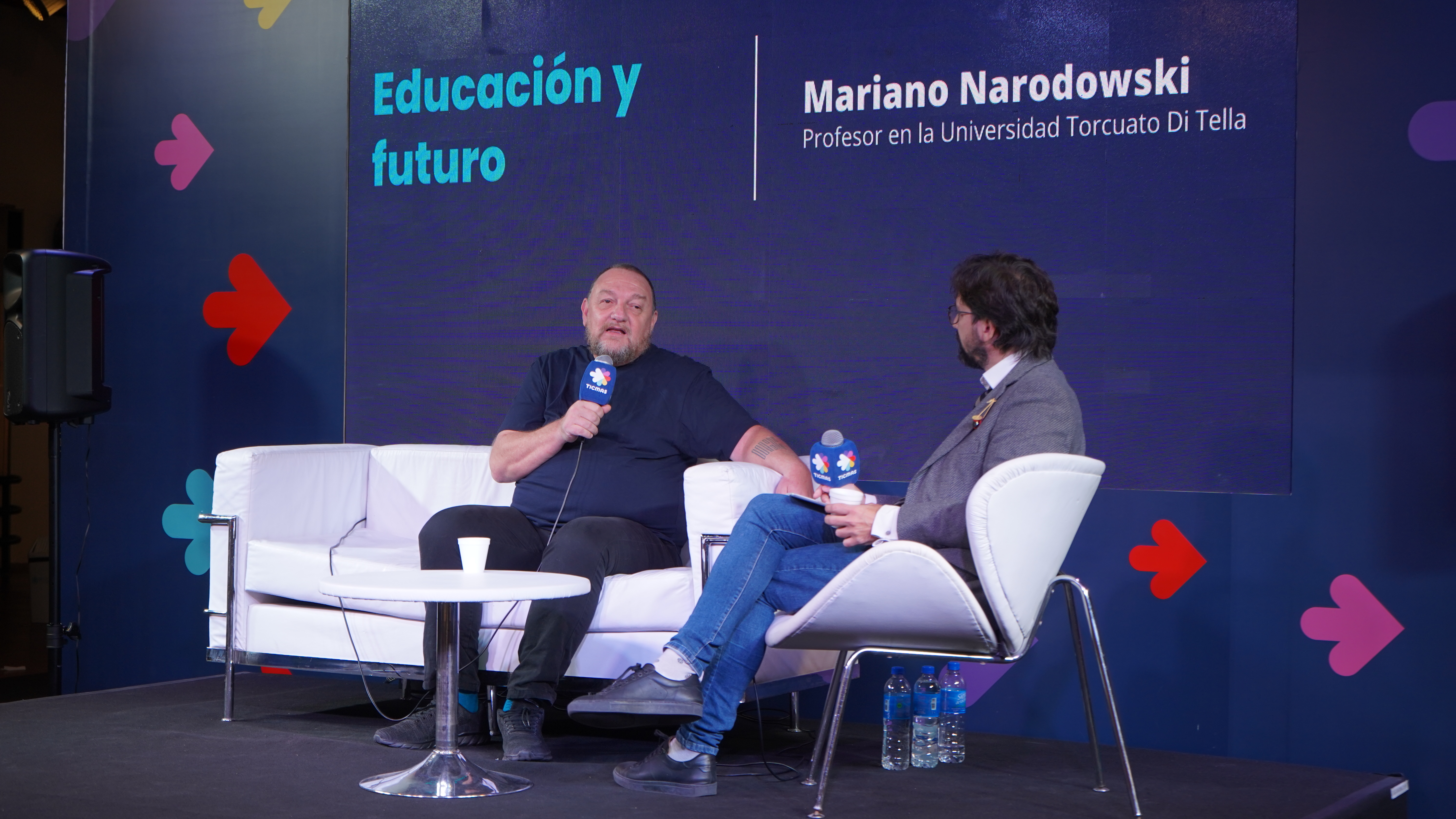 Mariano Narodowski en el auditorio de Ticmas en la Feria del Libro