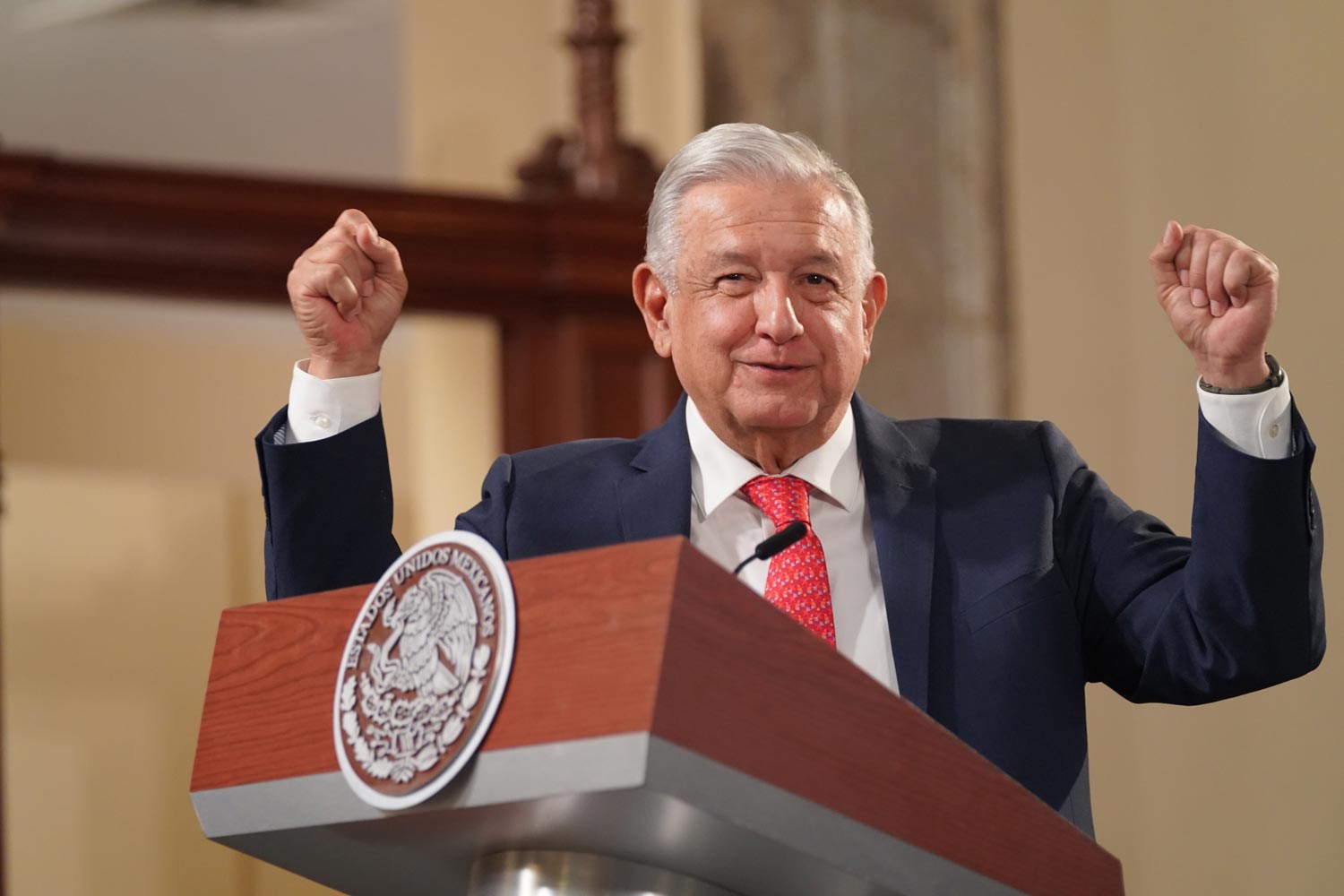AMLO indicó que su gobierno protegía a los integrantes de bandas criminales por tratarse de "seres humanos" (Foto: loprezobrador.org)