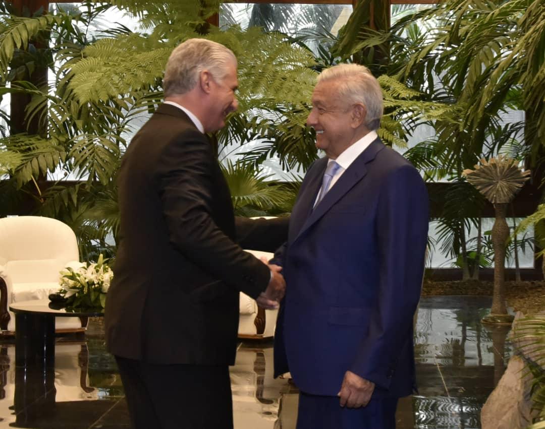 El bloque opositor ha señalado que la contratación de médicos de Cuba es una facha para financiar la dictadura de Díaz-Canel (Foto: Twitter@PresidenciaCuba)