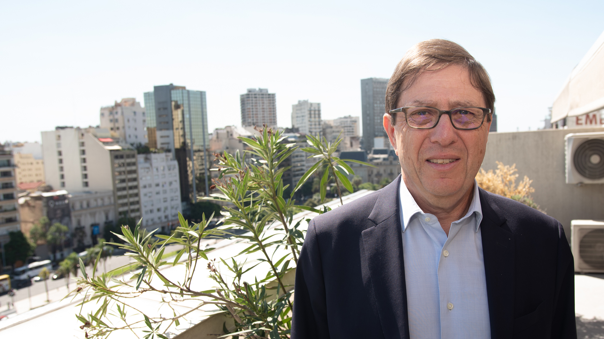 "Muchos prefieren producir menos con un margen más alto, lo cual es malo para la sociedad en su conjunto"