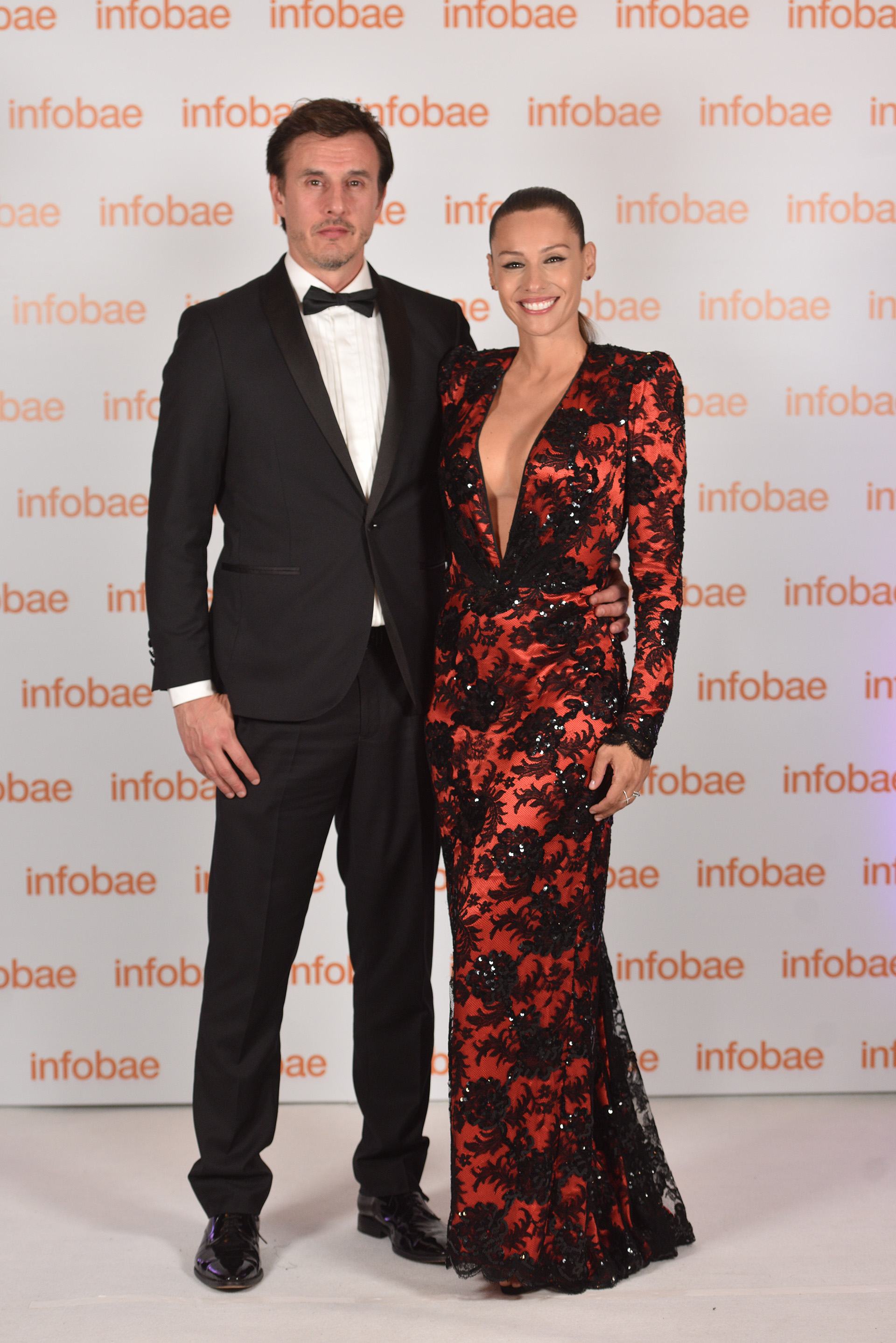 Pampita y Roberto García Moritán en los Martín Fierro (Crédito: Adrián Escandar)