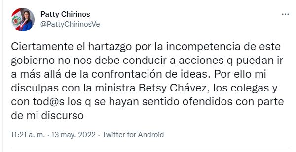Tuit de Patricia Chirinos pidiendo disculpas a la ministra de Trabajo, Betssy Chávez