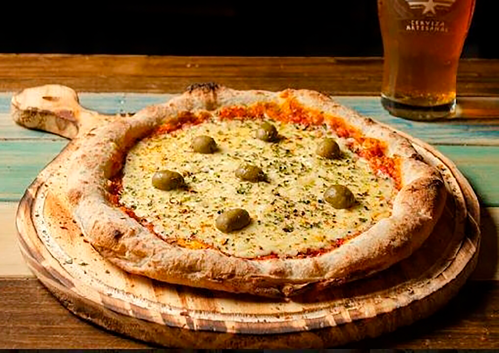 Pizza con masa de cerveza