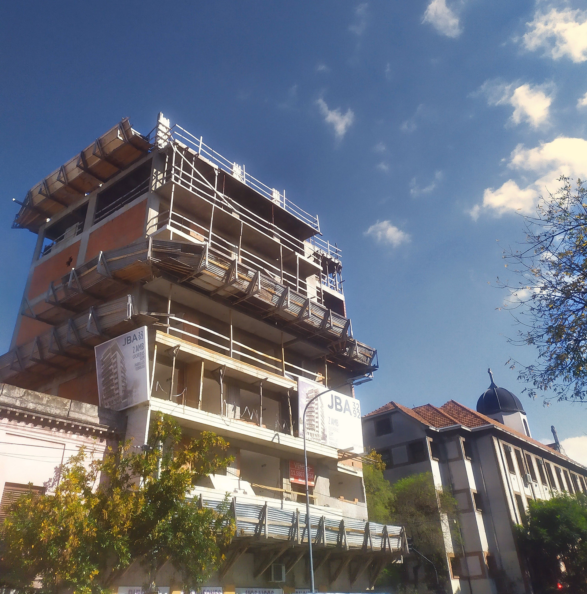 Un proyecto con un 45% de avance de obras en Floresta, sobre la Avenida Juan Bautista Alberdi al 3200