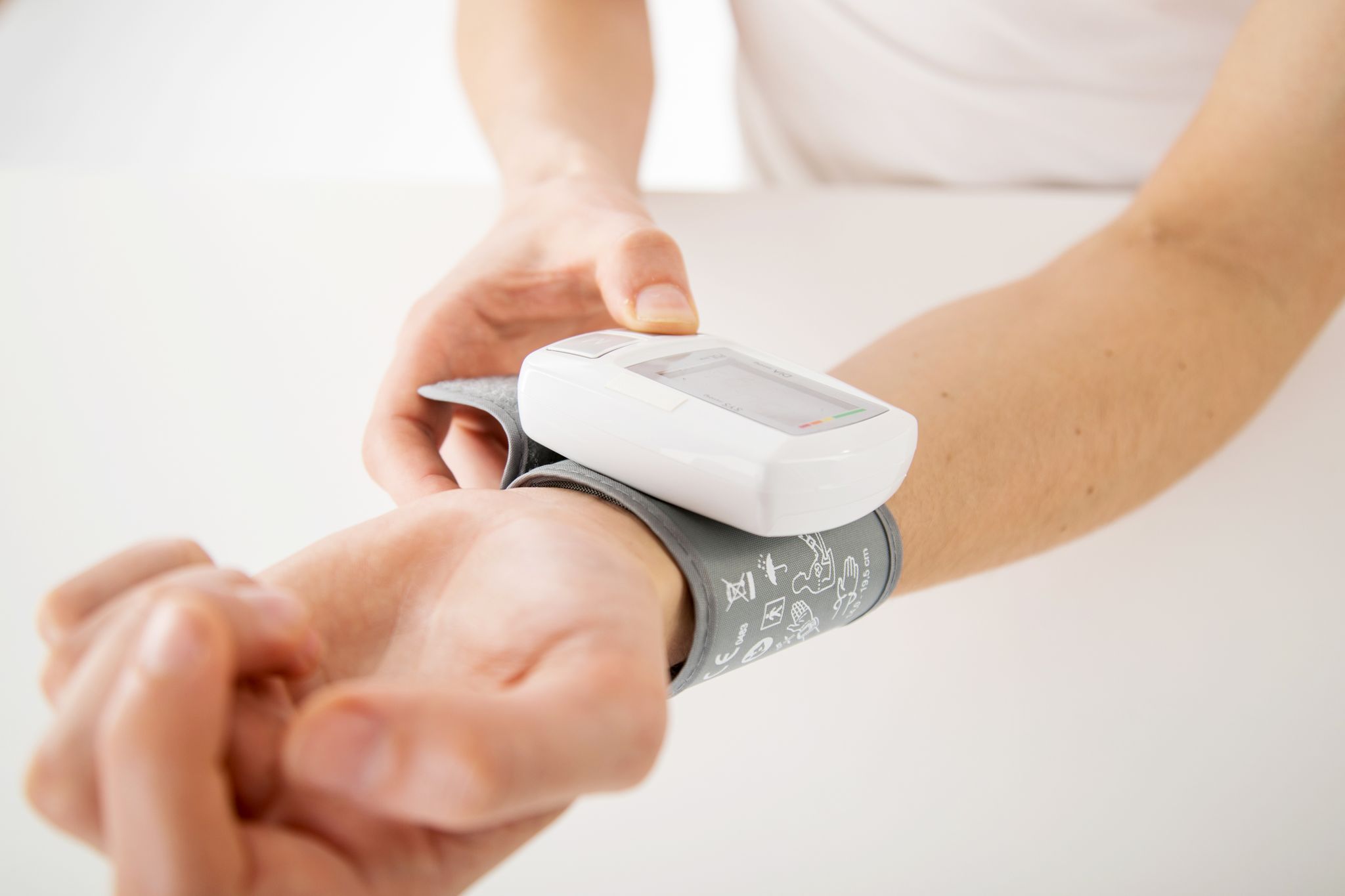 Las situaciones que general altos niveles de estrés pueden tener como consecuencia un aumento temporal de la presión arterial (Foto: Christin Klose/dpa)