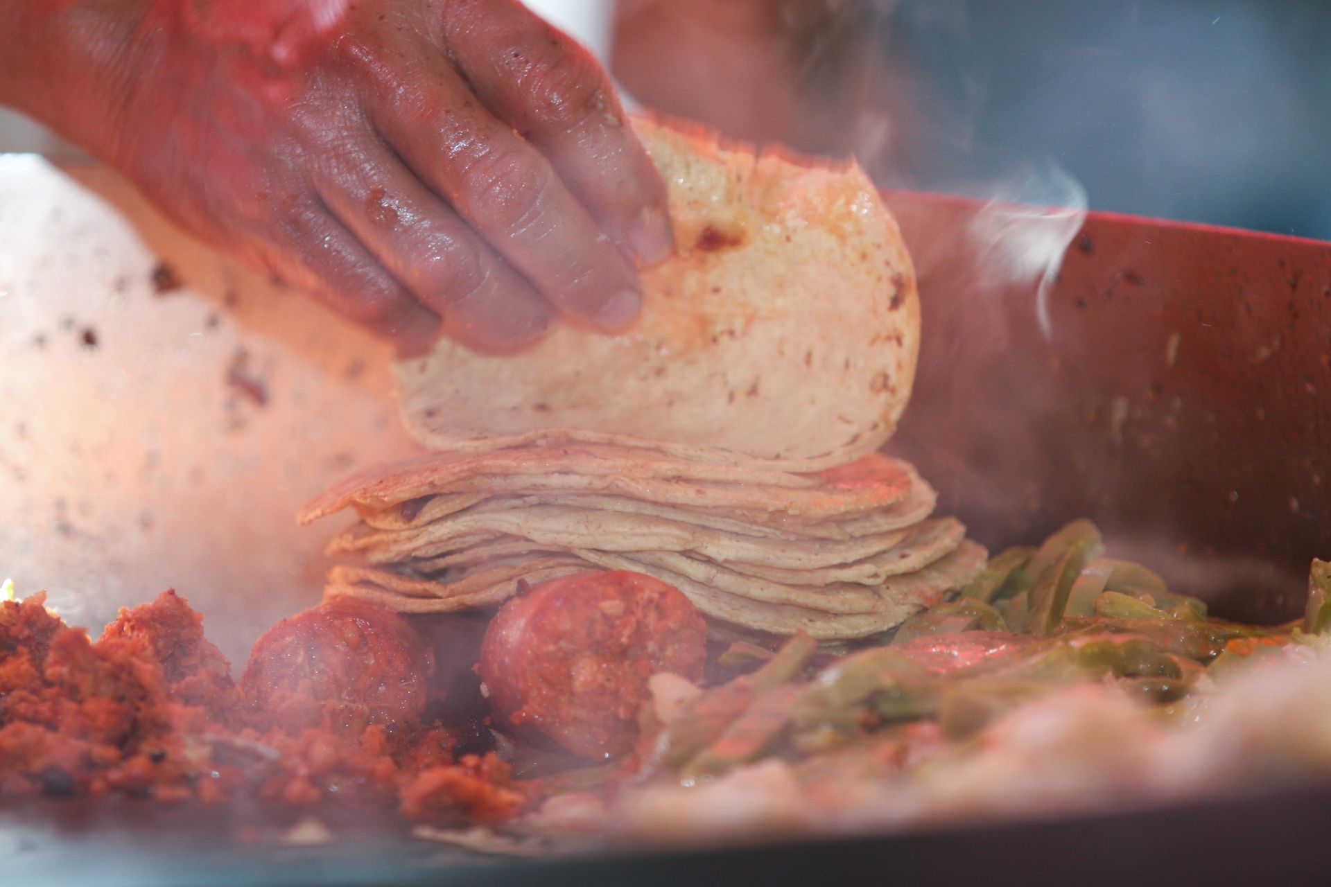 La palabra es considerada como adverbio, sustantivo y adjetivo. Foto: Cuartoscuro