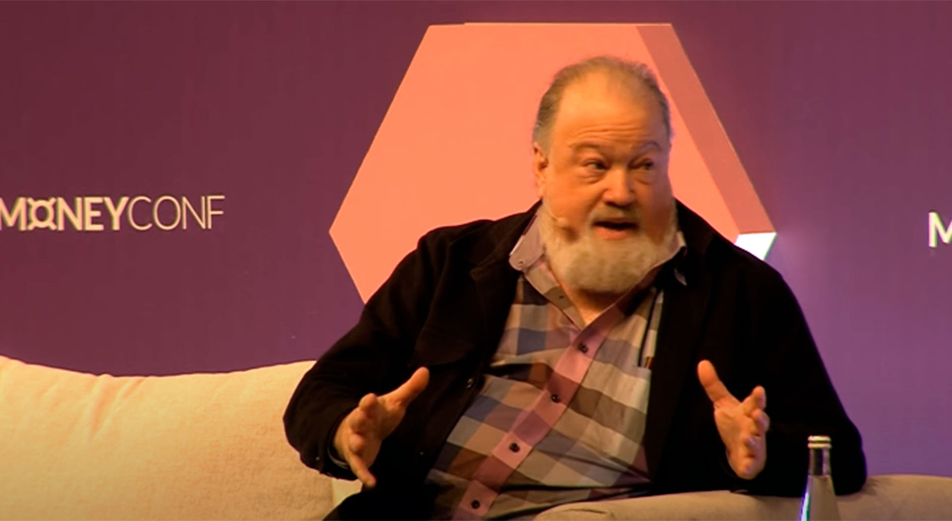 David-Lee-Chaum es conocido como pionero en el desarrollo de las bases del dinero digital seguro