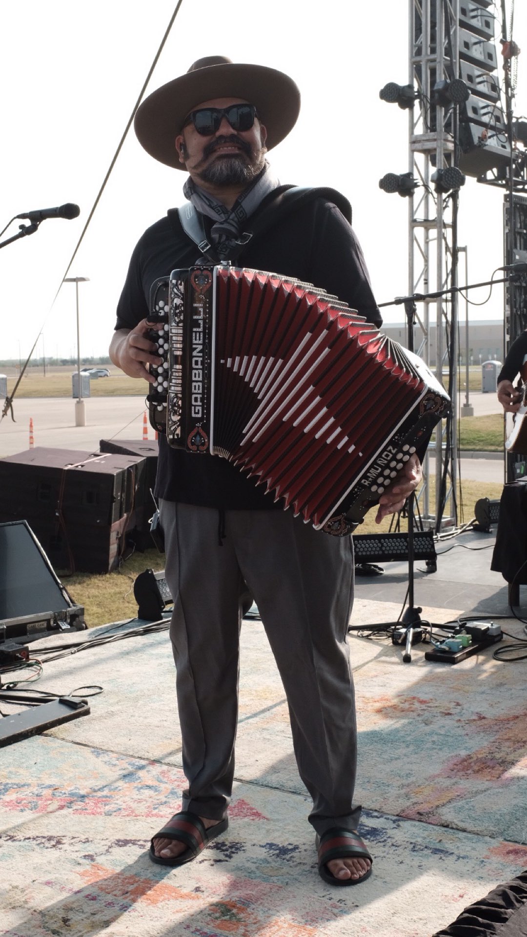 El vocalista Ricardo Muñoz buscará ayuda profesional (Foto: Twitter@IntocableRJM)
