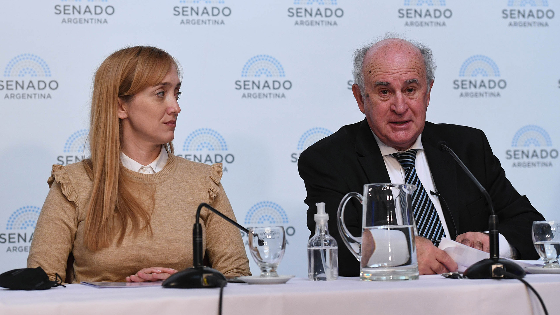 Anabel Fernández Sagasti y Oscar Parrilli