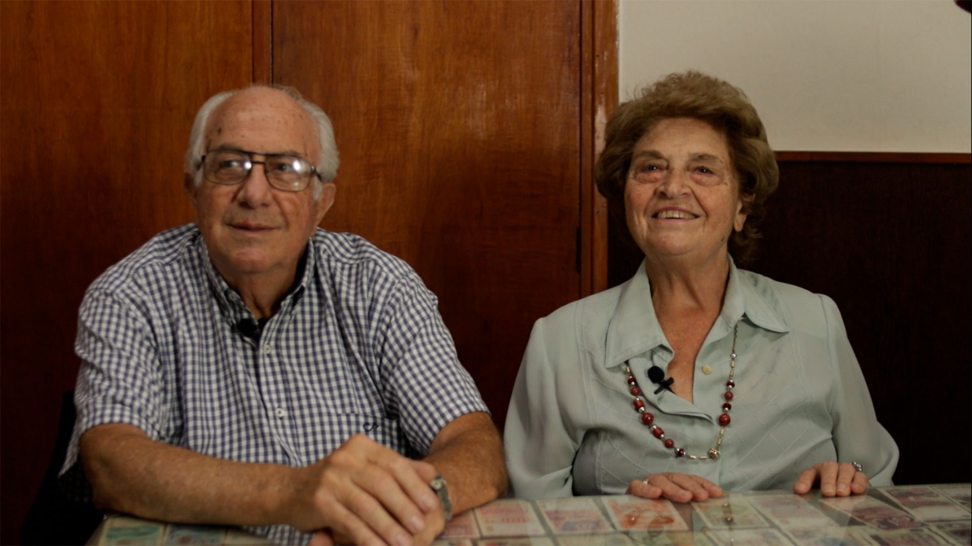 Juan Carlos Spinelli y Norma Prado, los actuales dueños del bazar El Mundial (Marcela Vázquez)