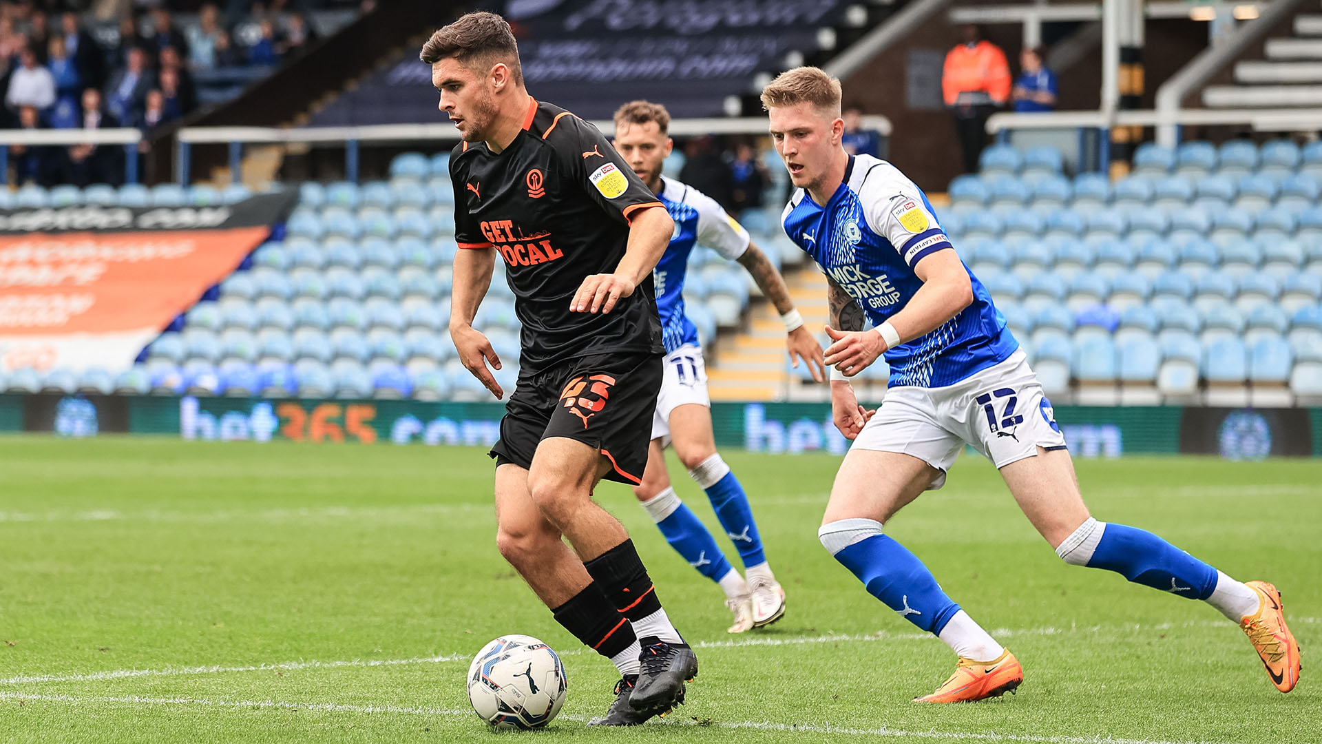 Jake Daniels debutó este año en el primer equipo (Photo by Mark Cosgrove/News Images/Sipa USA)No Use Germany.