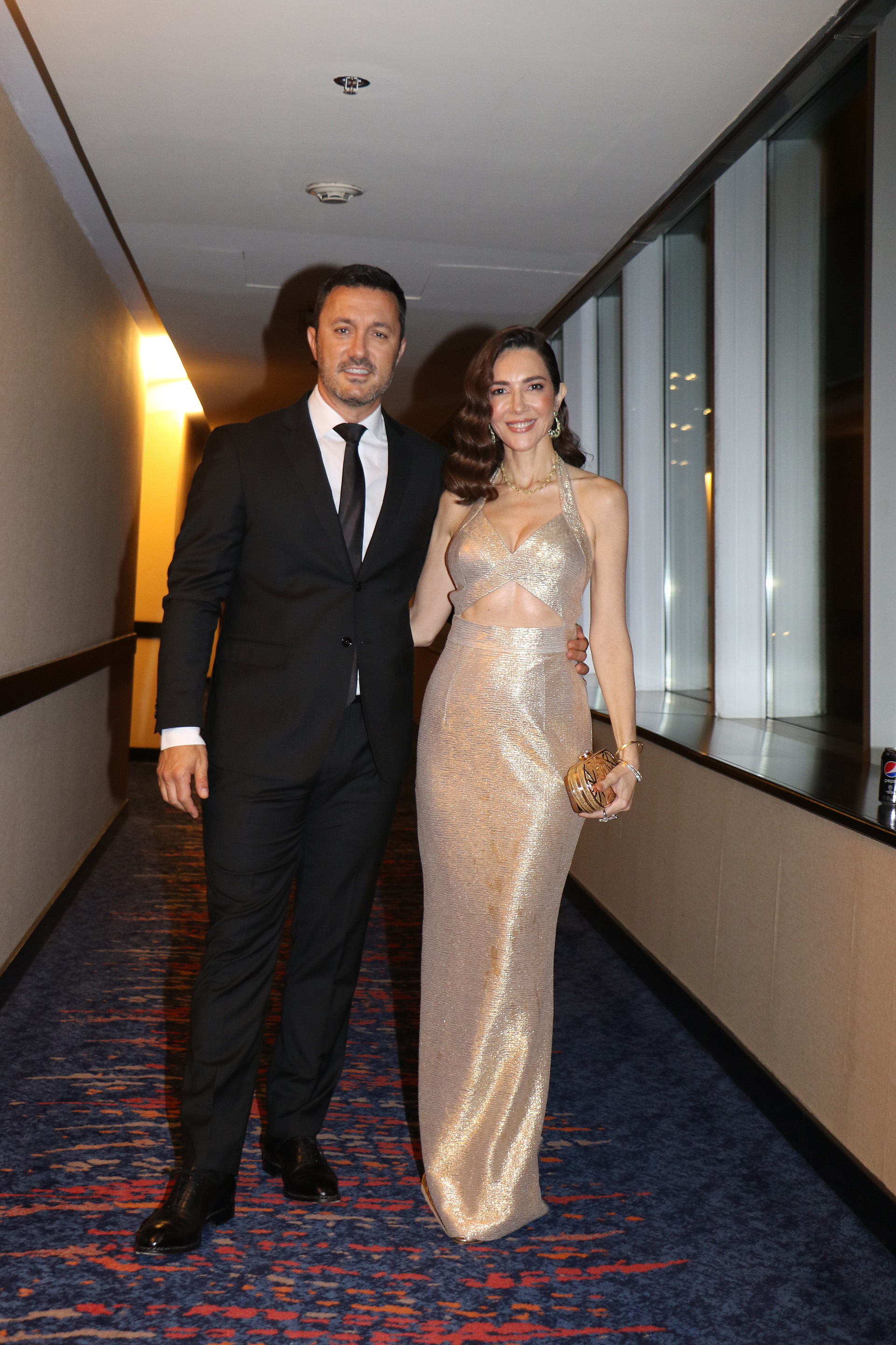 Cristina Pérez y Luis Petri listos para la gala. Fotos: Ramiro Souto