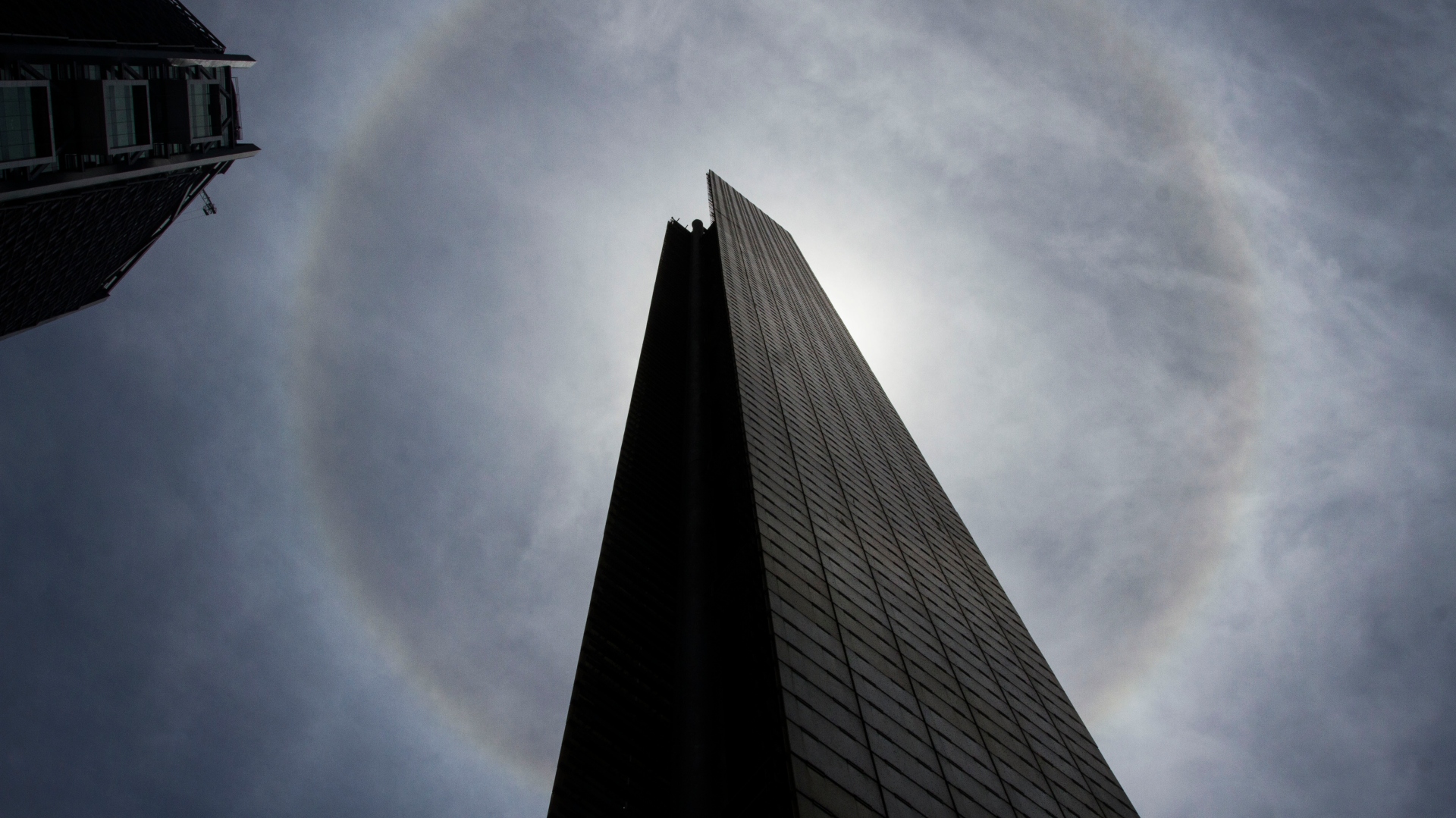 Ibarra declaró que una de las obras insignia de la gestión de Calderón Hinojosa es la Estela de Luz (foto: Isaac Esquivel/Cuartoscuro)