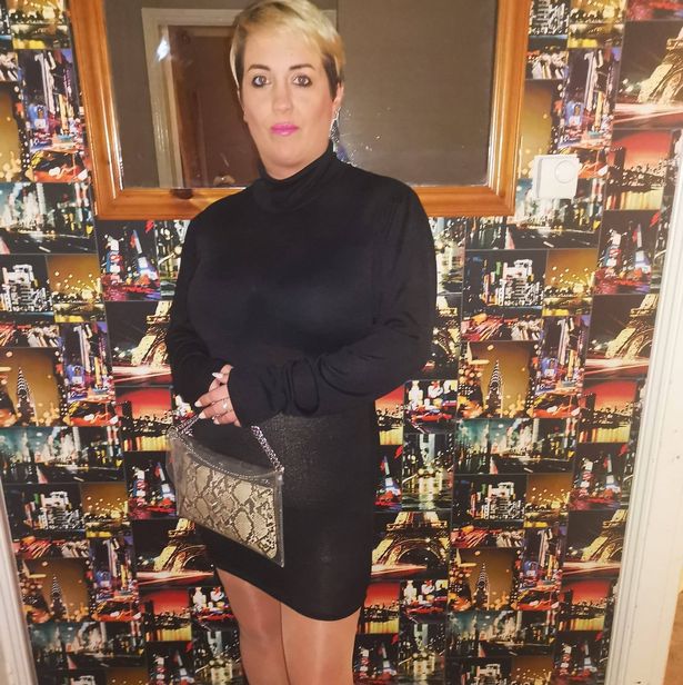 La mujer compartió fotos y videos de los abusos a otros pedófilos por internet.