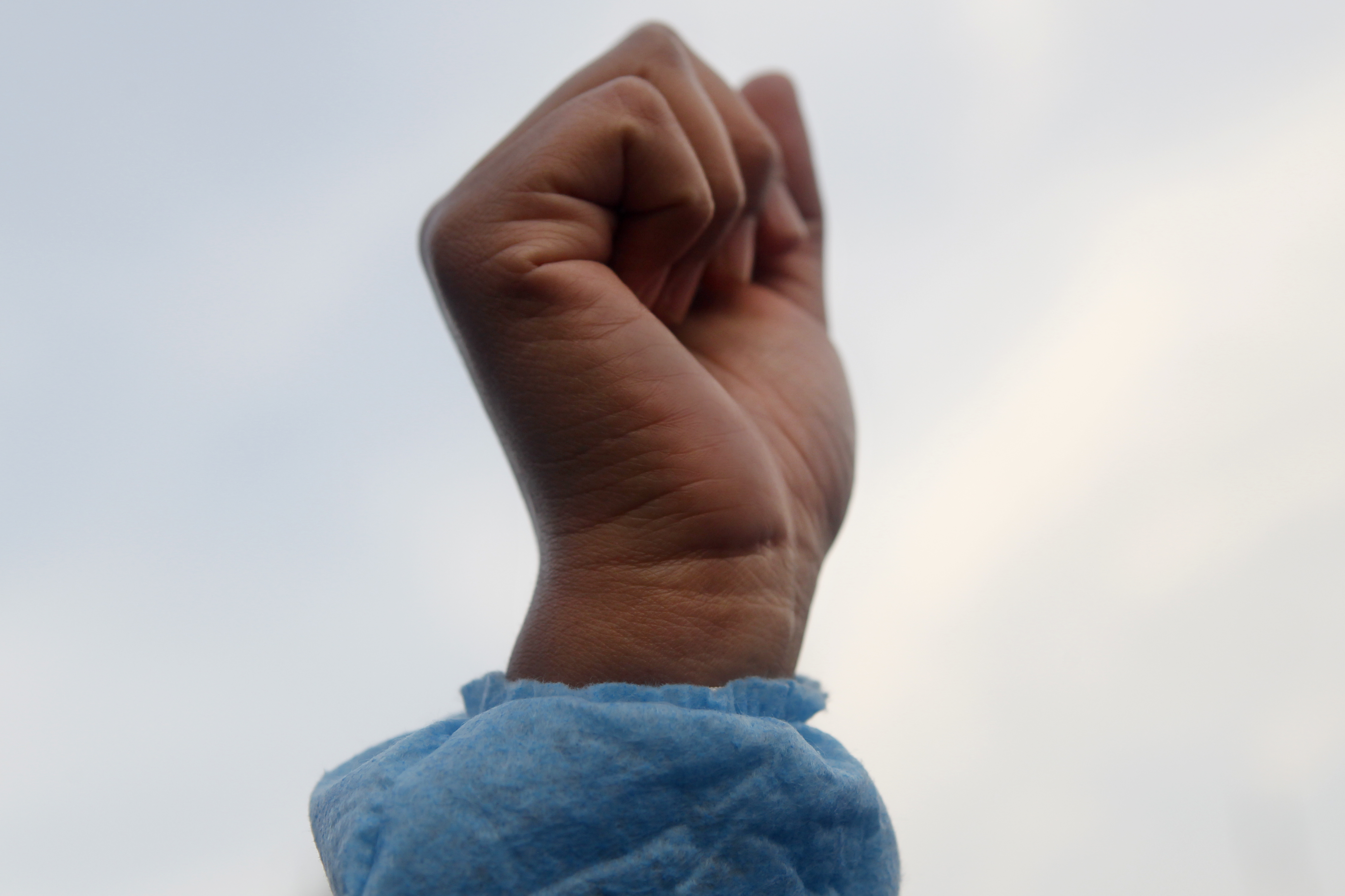 Personal médico perteneciente al INER se manifestó frente a Palacio Nacional en contra del desempleo derivado del cierre del Centro Citibanamex como hospital Covid-19, exigen plazas permanentes. Ciudad de México, julio 6. 2021, 2021. Foto: Karina Hernández / Infobae